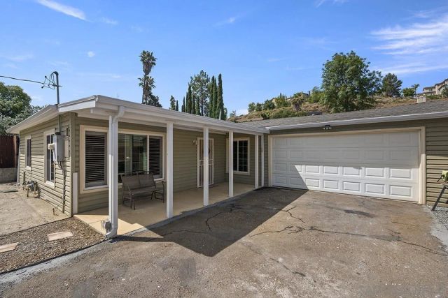 1157 Via Loma Vista, El Cajon, CA 92019