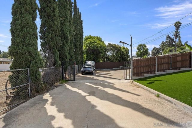 1157 Via Loma Vista, El Cajon, CA 92019