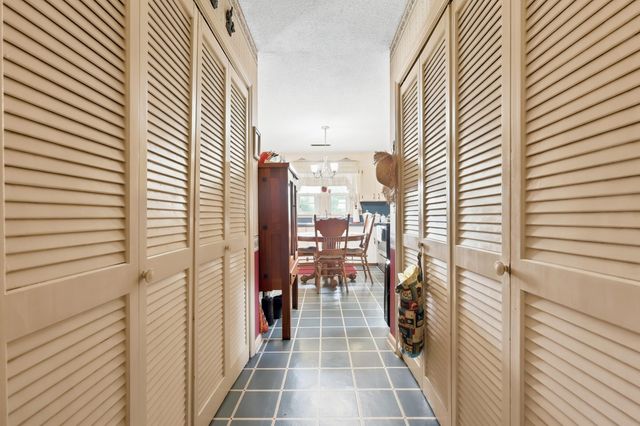 613 Elizabeth St., Georgetown, SC 29440