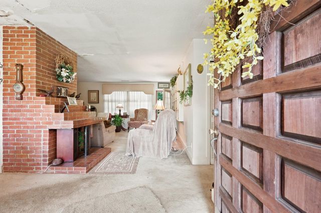 613 Elizabeth St., Georgetown, SC 29440