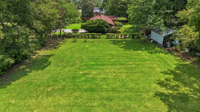 613 Elizabeth St., Georgetown, SC 29440