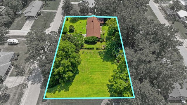 613 Elizabeth St., Georgetown, SC 29440