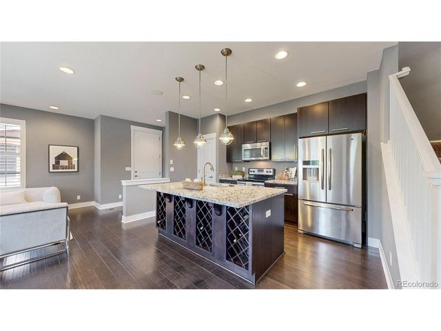 536 S Vance Ct, Lakewood, CO 80226