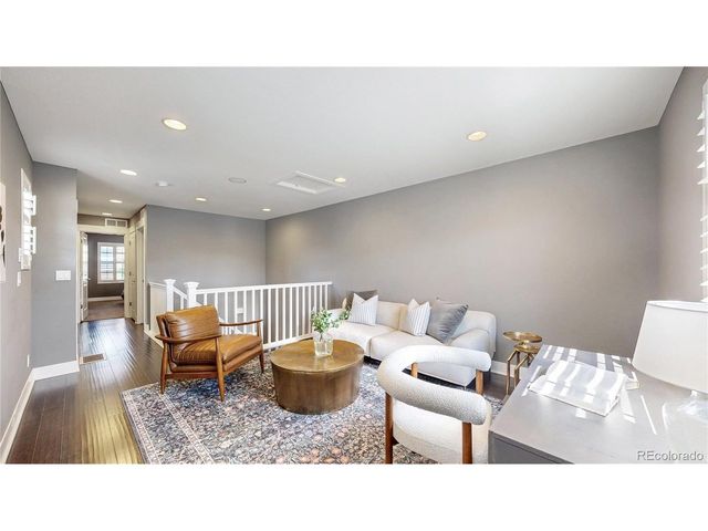 536 S Vance Ct, Lakewood, CO 80226