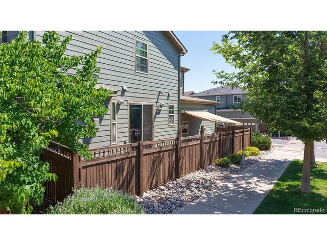 536 S Vance Ct, Lakewood, CO 80226