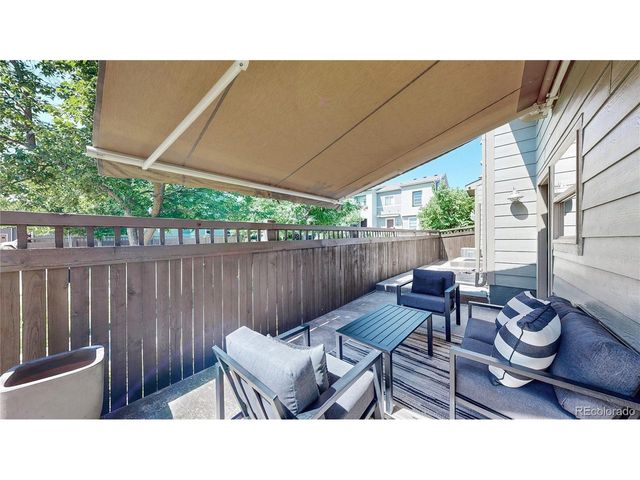 536 S Vance Ct, Lakewood, CO 80226