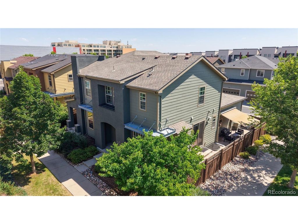 536 S Vance Ct, Lakewood, CO 80226