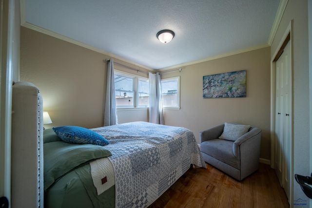 814 ST FRANCIS, Rapid City, SD 57701