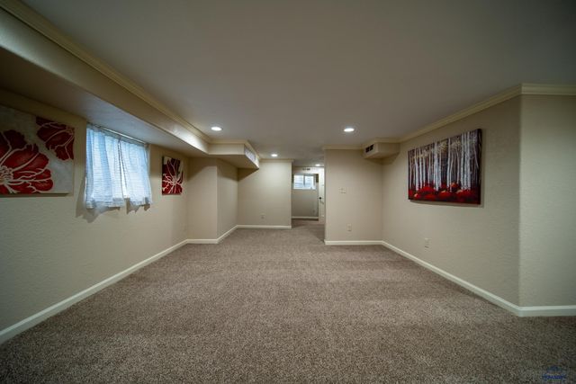 814 ST FRANCIS, Rapid City, SD 57701