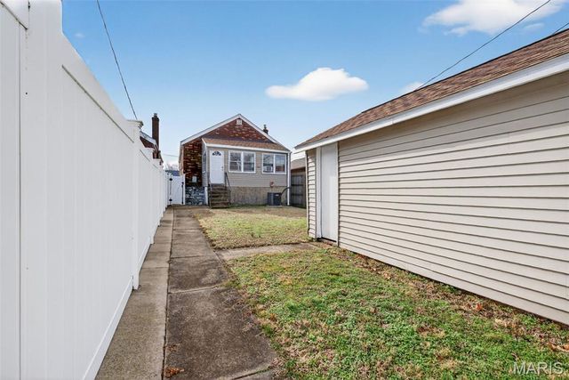 4827 Miami Street, St Louis, MO 63116