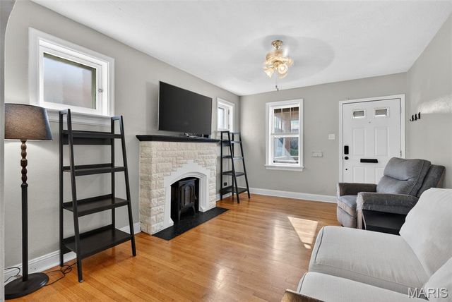 4827 Miami Street, St Louis, MO 63116