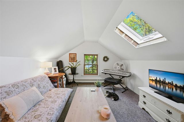 16 Brian Court, Northport, NY 11768