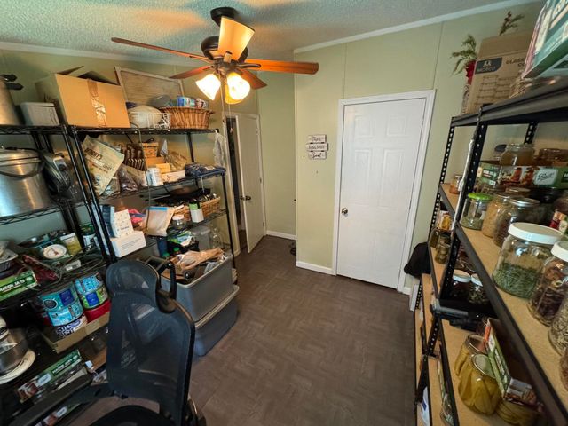 75 J D B Road, Russell Springs, KY 42642