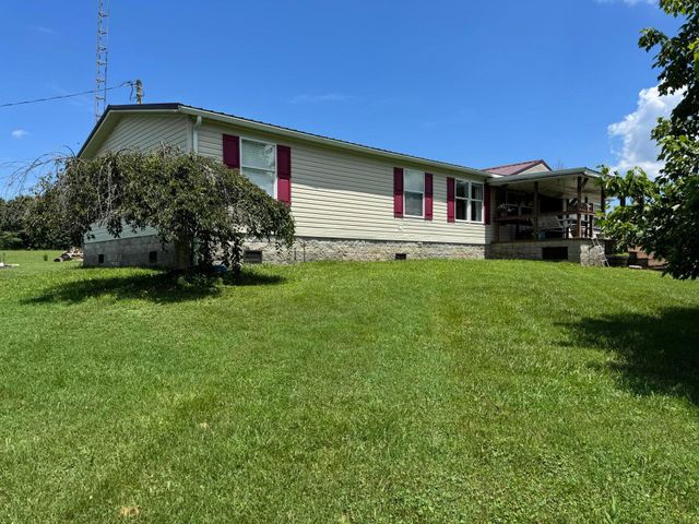 75 J D B Road, Russell Springs, KY 42642