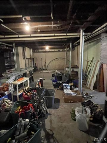 702 Danforth Street, Syracuse, NY 13208