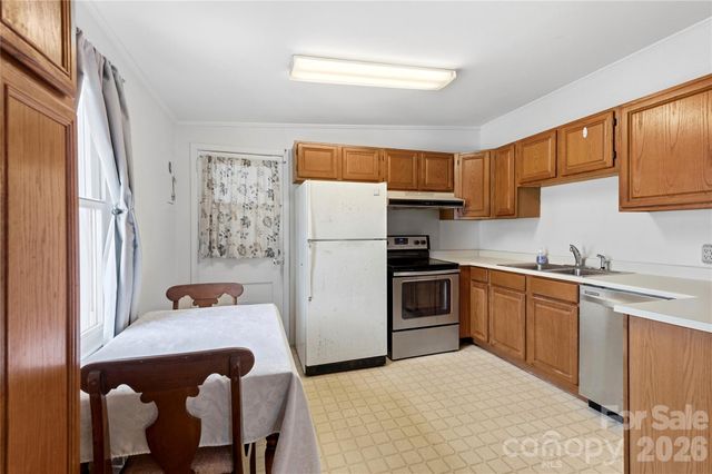 429 Jack Street, Hendersonville, NC 28792