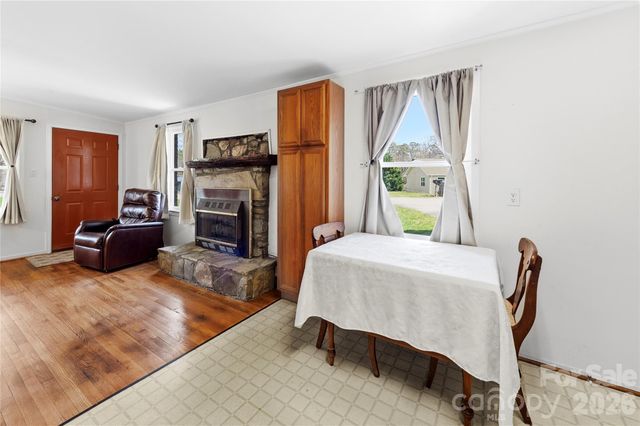 429 Jack Street, Hendersonville, NC 28792