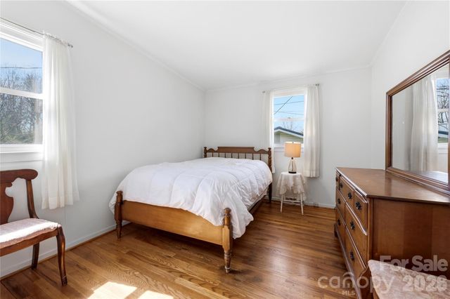 429 Jack Street, Hendersonville, NC 28792