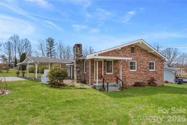429 Jack Street, Hendersonville, NC 28792