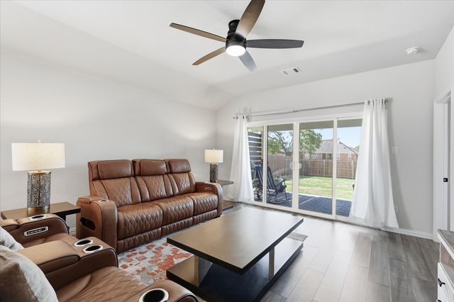 2109 Draco Drive, Haslet, TX 76052