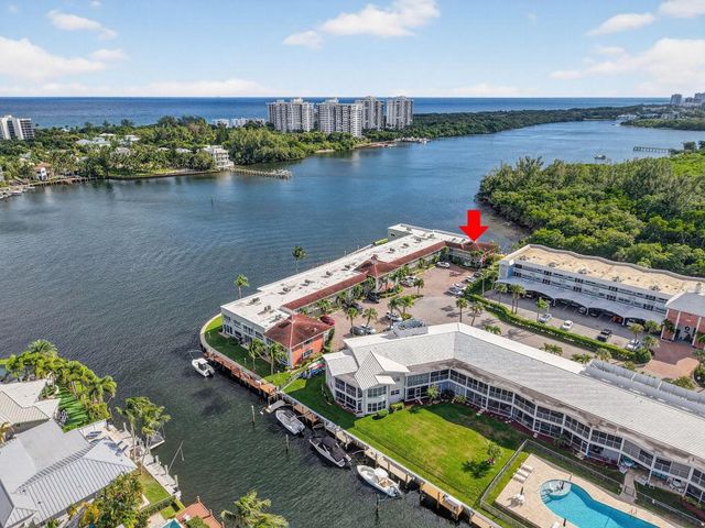 711 NE Harbour Terrace 3120, Boca Raton, FL 33431