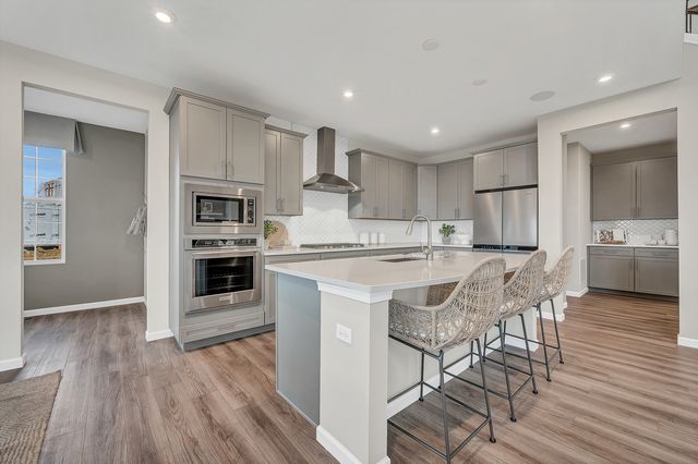 12766 Corbett Court, Lemont, IL 60439