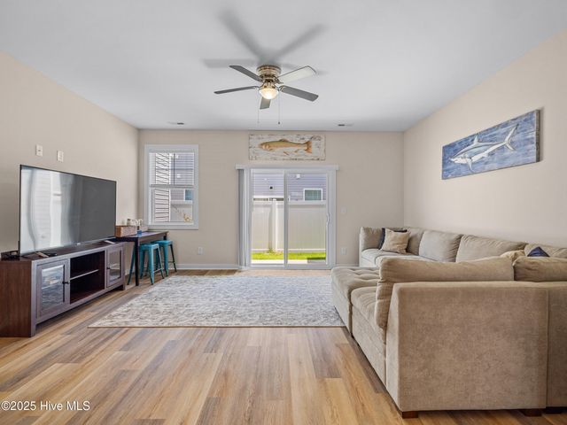 306 Starfish Lane, Sneads Ferry, NC 28460