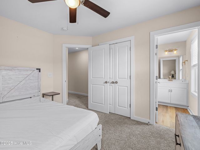 306 Starfish Lane, Sneads Ferry, NC 28460