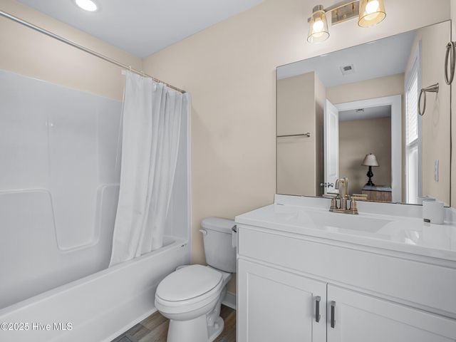 306 Starfish Lane, Sneads Ferry, NC 28460