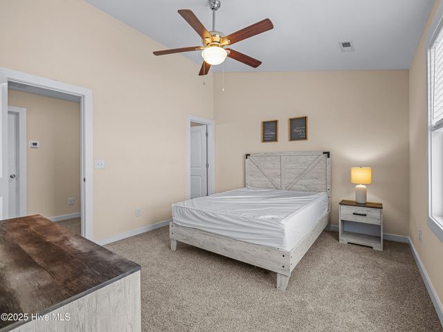 306 Starfish Lane, Sneads Ferry, NC 28460