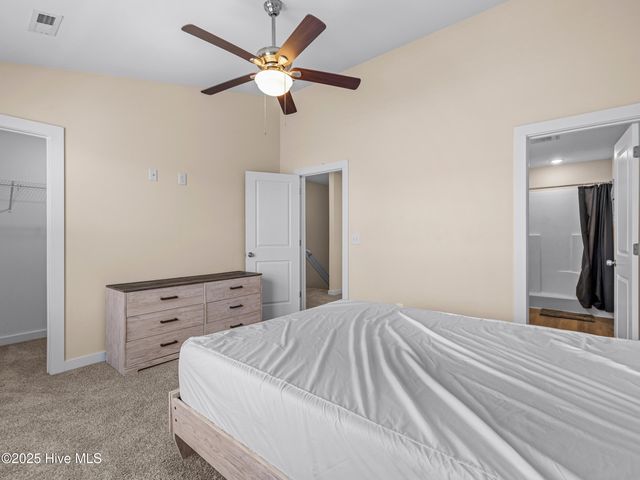 306 Starfish Lane, Sneads Ferry, NC 28460