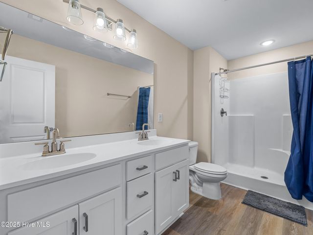 306 Starfish Lane, Sneads Ferry, NC 28460