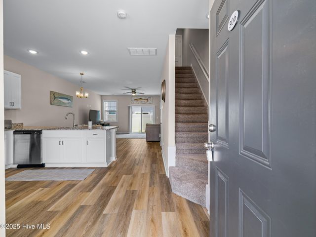 306 Starfish Lane, Sneads Ferry, NC 28460