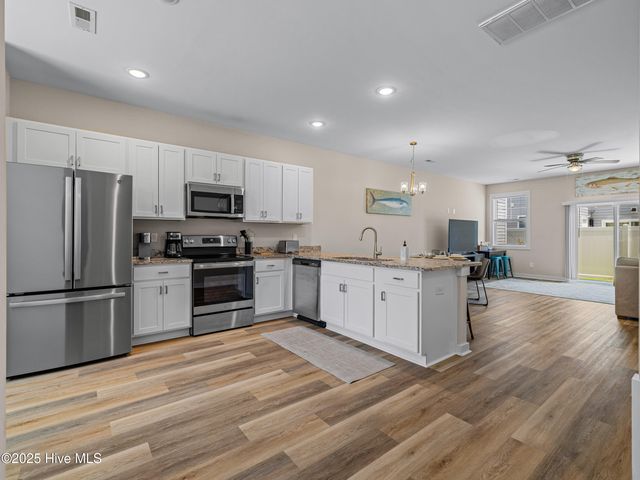 306 Starfish Lane, Sneads Ferry, NC 28460