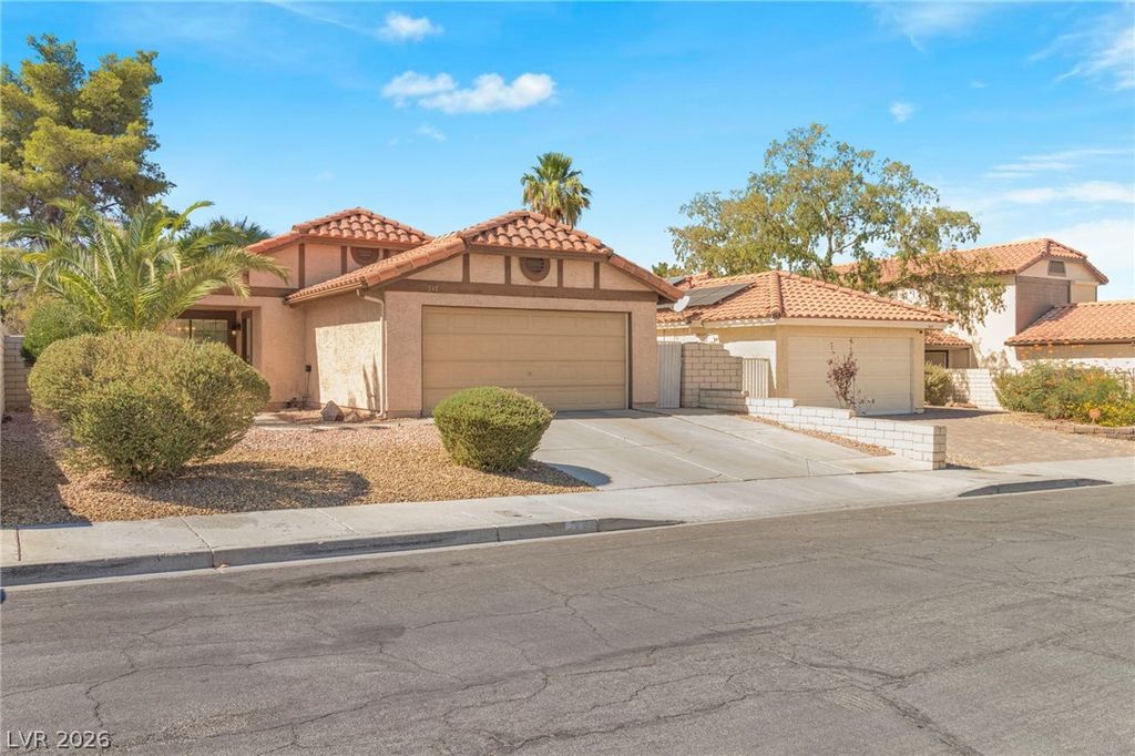 347 Keating Street, Henderson, NV 89074 — photo 4