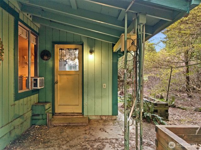 20 SE Cabana Avenue, Shelton, WA 98584