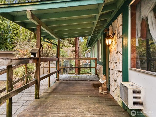 20 SE Cabana Avenue, Shelton, WA 98584