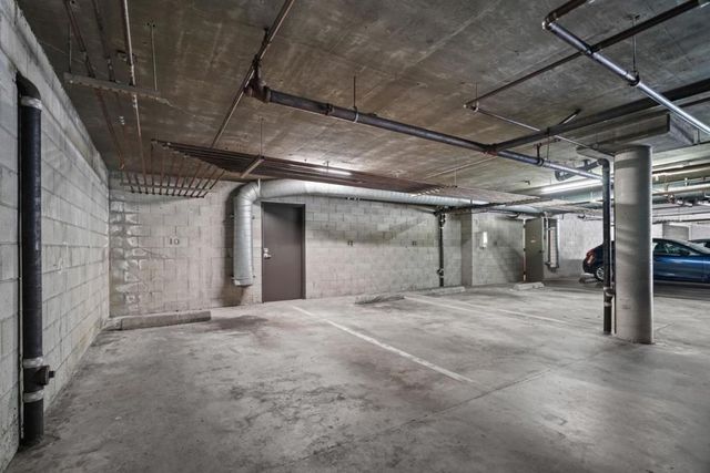 1 Laurel 102, San Carlos, CA 94070