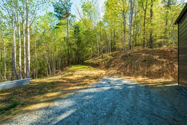 280 Dan Ross Road, Six Mile, SC 29682