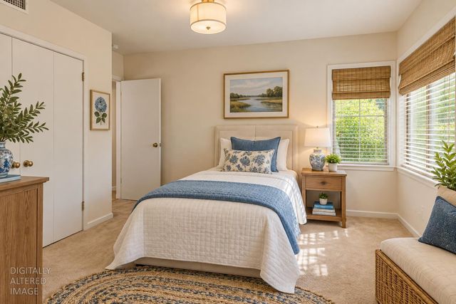 440 Mills Rd, Sacramento, CA 95864