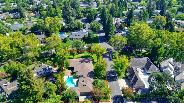 440 Mills Rd, Sacramento, CA 95864