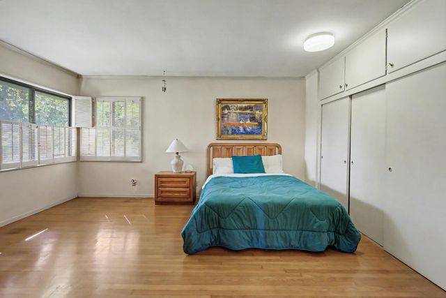 440 Mills Rd, Sacramento, CA 95864