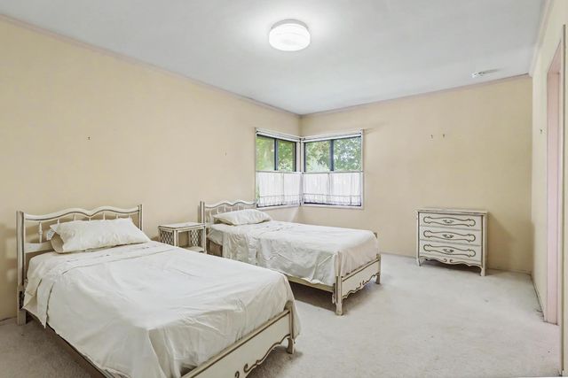 440 Mills Rd, Sacramento, CA 95864