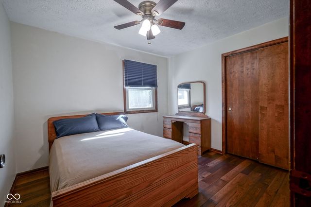 8604 E Edgewood Avenue, Indianapolis, IN 46239