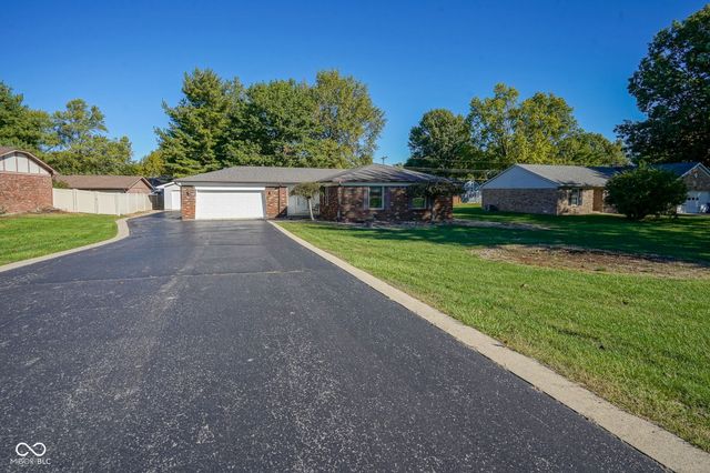 8604 E Edgewood Avenue, Indianapolis, IN 46239
