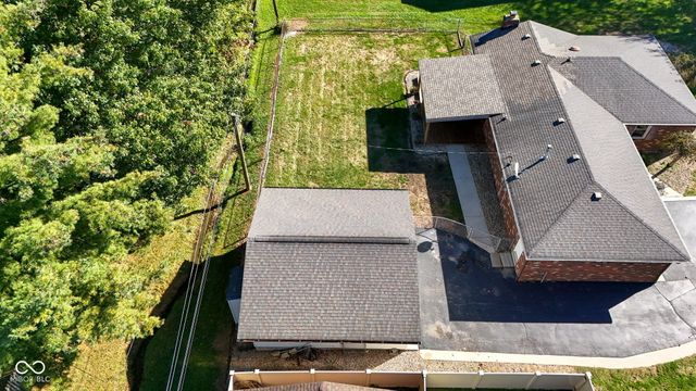 8604 E Edgewood Avenue, Indianapolis, IN 46239