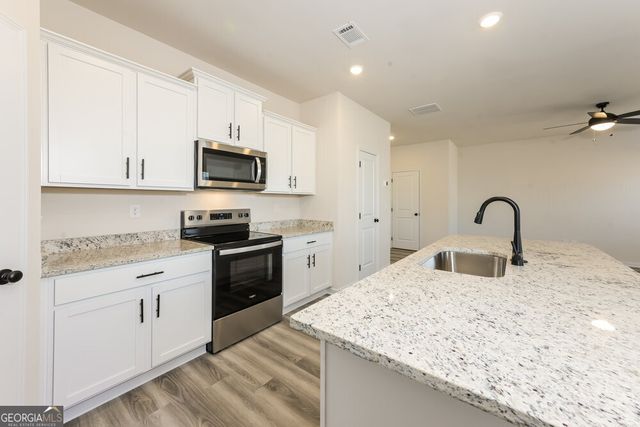 218 Egret Court, Jefferson, GA 30549