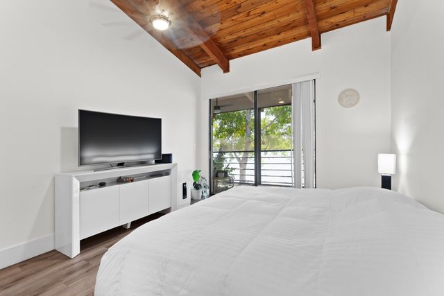 4491 CRYSTAL LAKE Drive 204C, Deerfield Beach, FL 33064