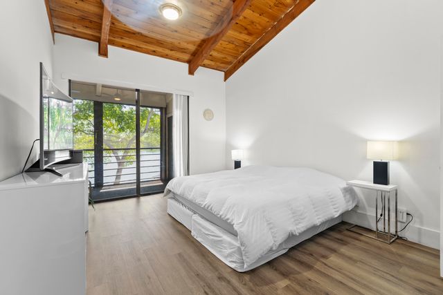 4491 CRYSTAL LAKE Drive 204C, Deerfield Beach, FL 33064