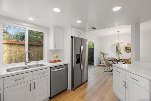 4216 Esperanza Way, Oceanside, CA 92056